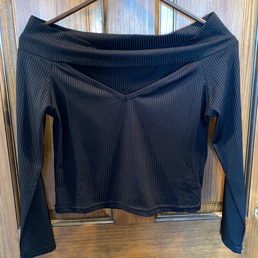 Zaful Cropped of the Shoulder Long Sleeve shirt